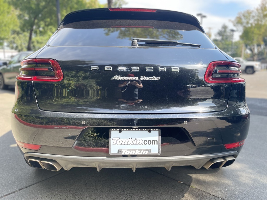 2018 Porsche Macan Turbo photo 7