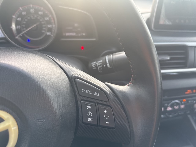 2015 Mazda Mazda3 Touring photo 16