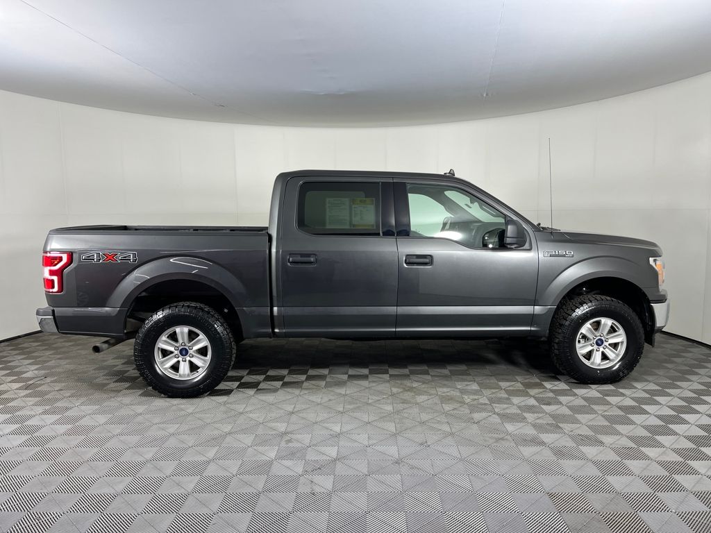 2020 Ford F-150 XLT photo 4