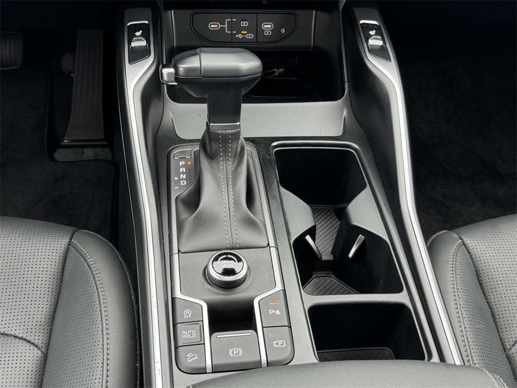 2025 Kia Sorento EX photo 21