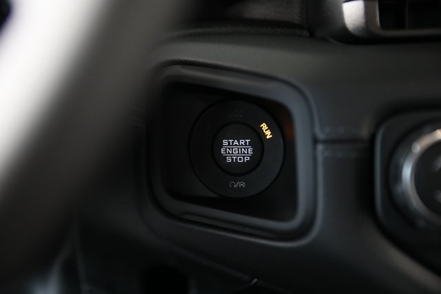 2025 Jeep Gladiator Rubicon photo 11