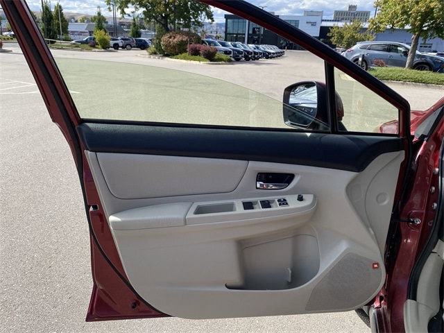 2014 Subaru Crosstrek 2.0i Limited photo 2