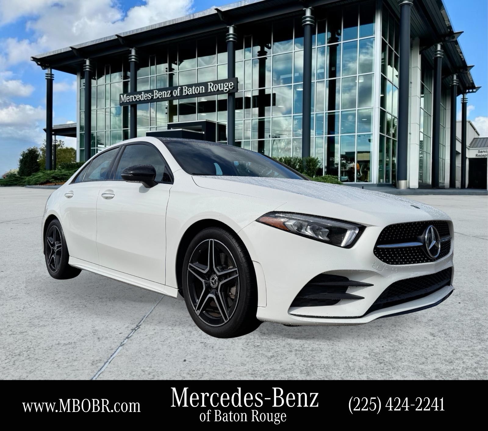 2022 Mercedes-Benz A-Class A220's photo