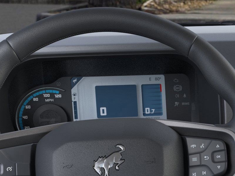 2025 Ford Bronco Base photo 10