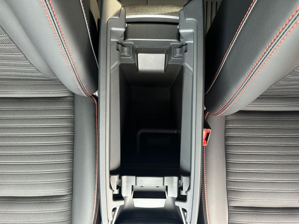 2026 Nissan Rogue SV photo 12