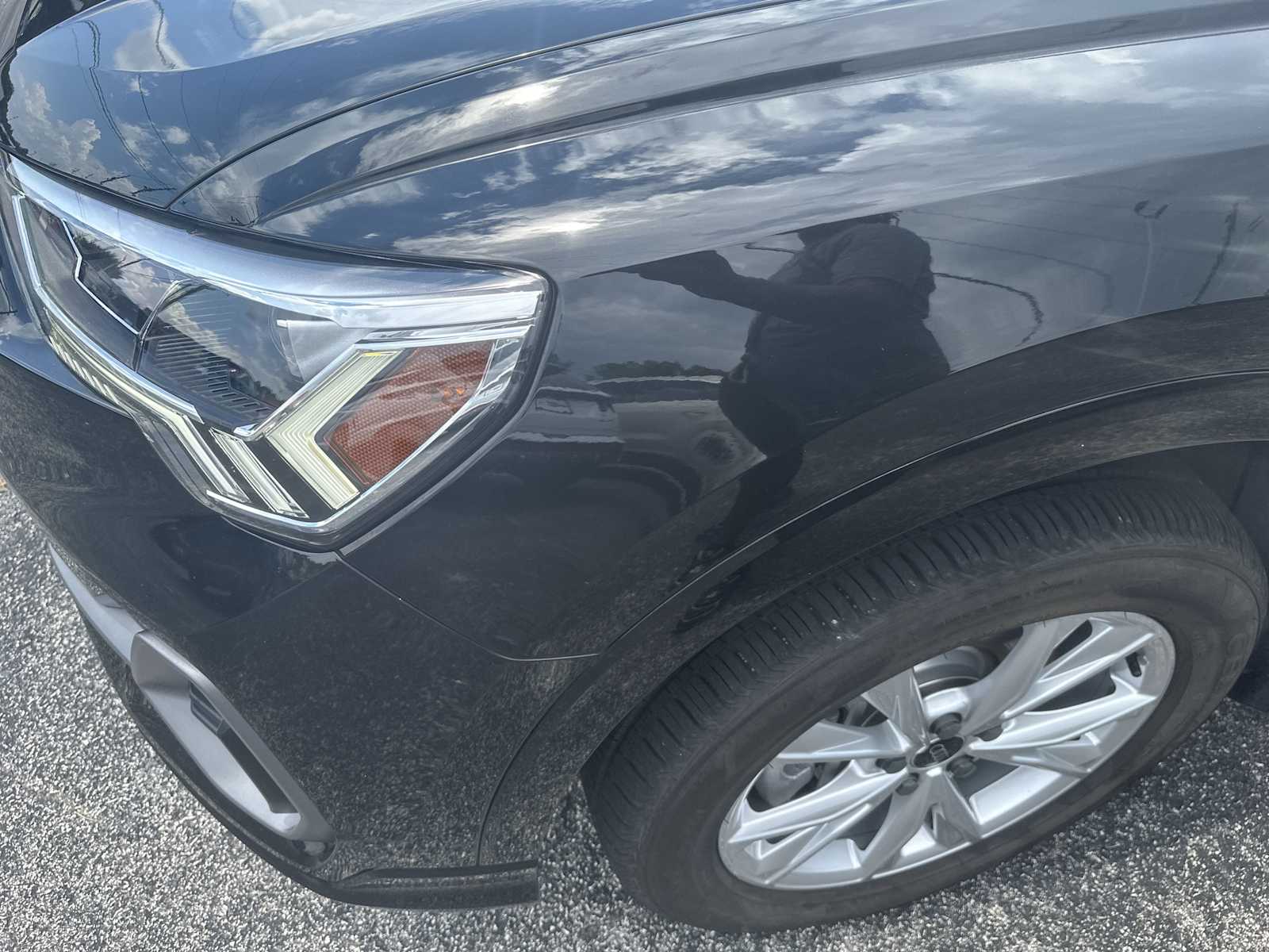 2024 Audi Q3 S line Premium photo 9