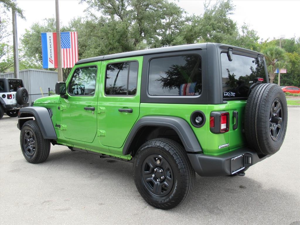 2025 Jeep Wrangler Sport photo 4