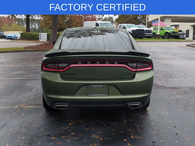 2021 Dodge Charger SXT photo 4
