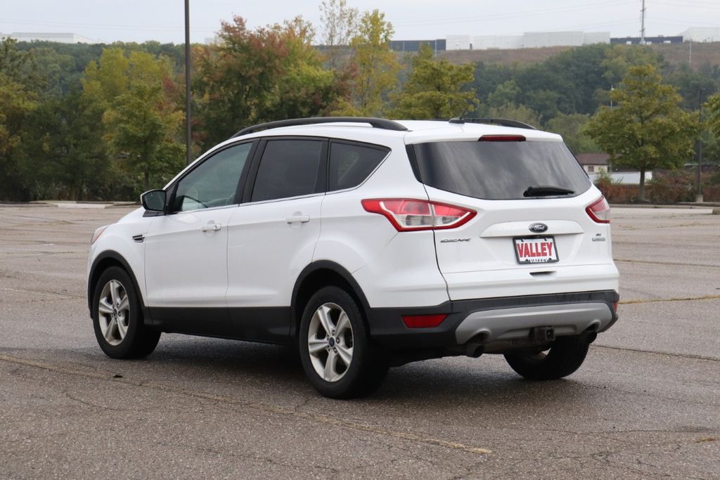 2014 Ford Escape SE photo 4
