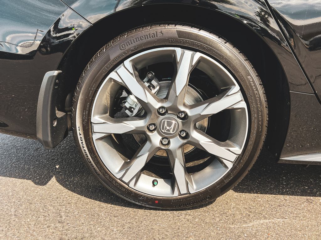 2026 Honda Civic Hybrid Sport Touring photo 3