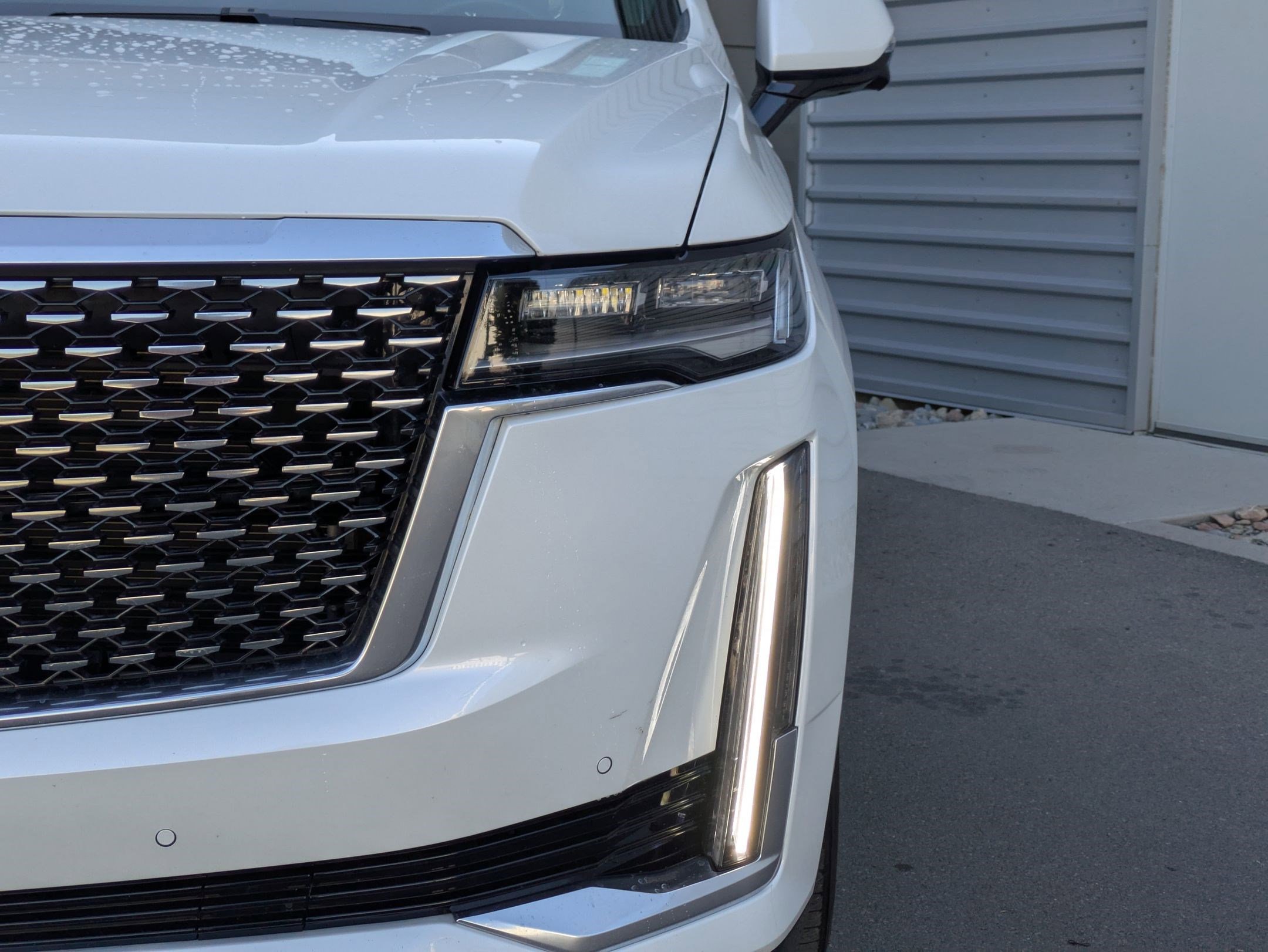 2024 Cadillac Escalade Premium Luxury photo 9