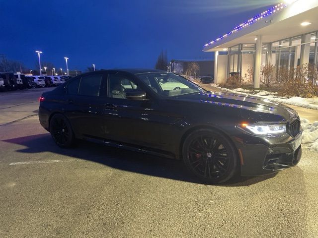 2023 BMW M5 Base's photo