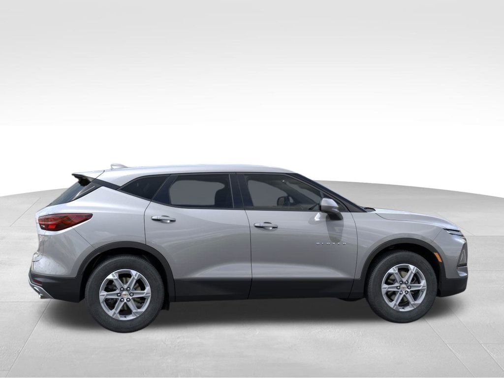 2025 Chevrolet Blazer 2LT photo 4