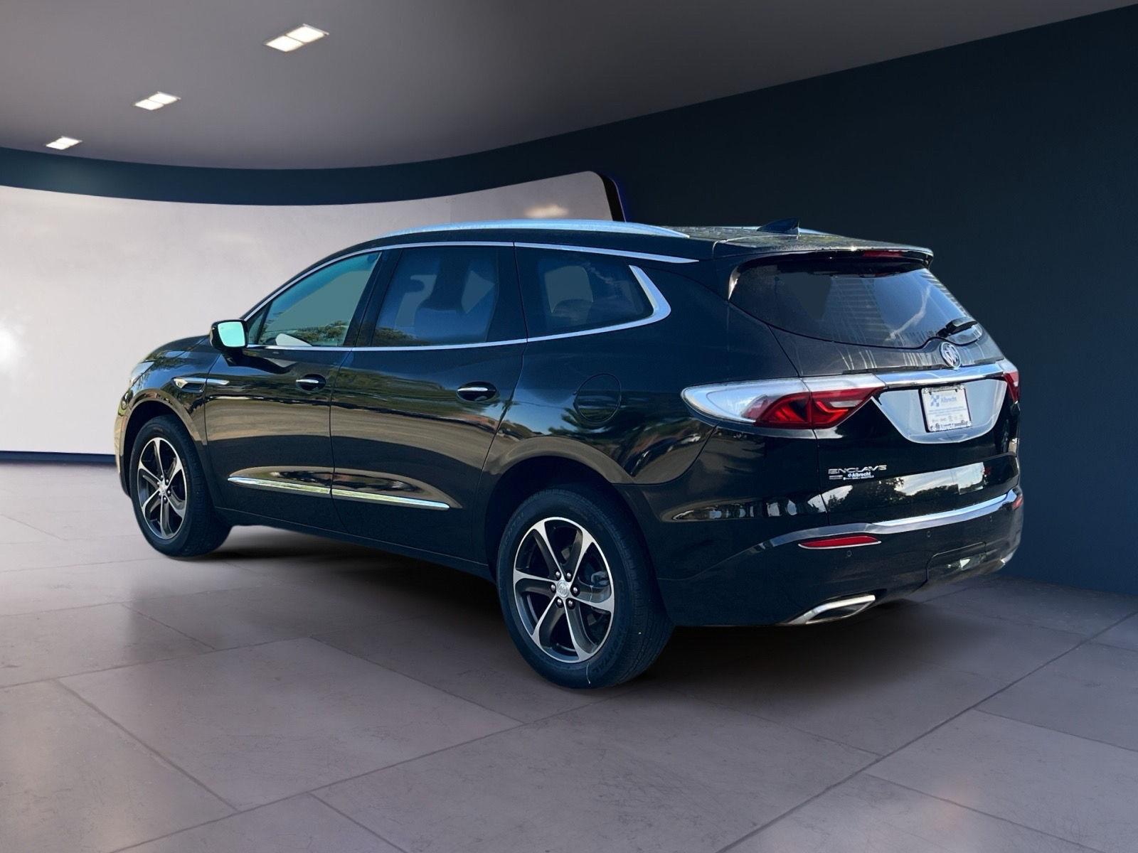 2022 Buick Enclave Essence photo 3