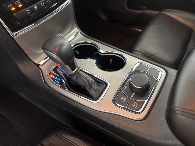 2022 Jeep Cherokee Limited photo 15