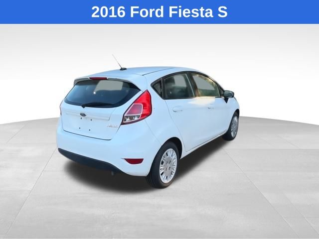 2016 Ford Fiesta S photo 8