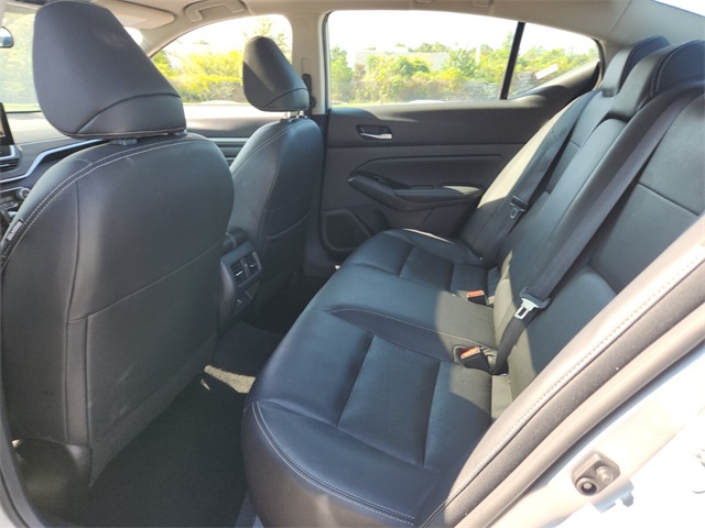 2023 Nissan Altima 2.5 SL photo 12