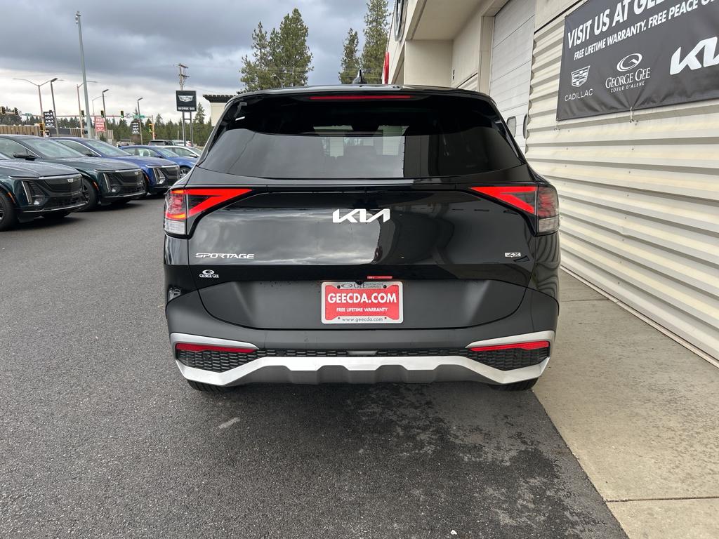 2025 Kia Sportage LX photo 4