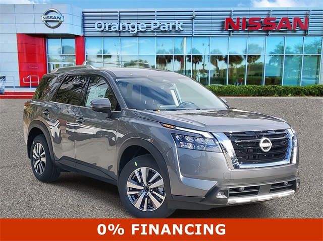 2025 Nissan Pathfinder SL's photo