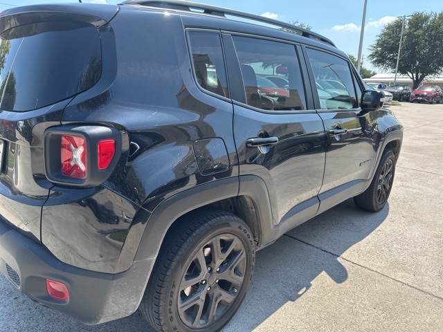 2022 Jeep Renegade Altitude photo 6