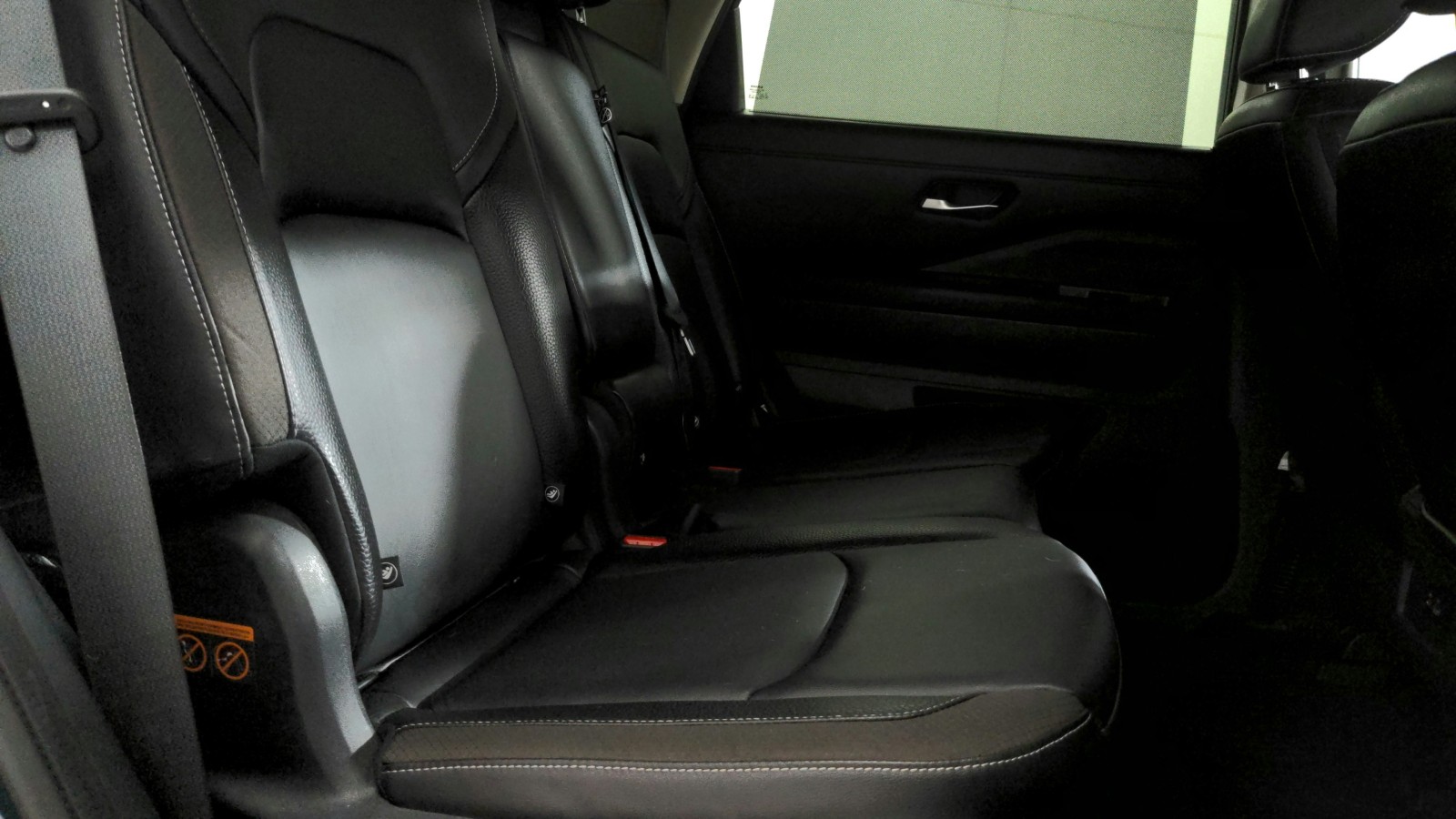 Used 2023 Obsidian Green Pearl Nissan SL image 29
