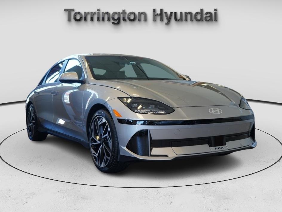 2024 Hyundai IONIQ 6 SEL's photo