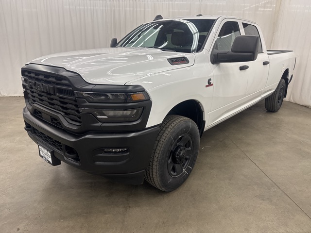 2025 Ram 3500 Tradesman photo 3