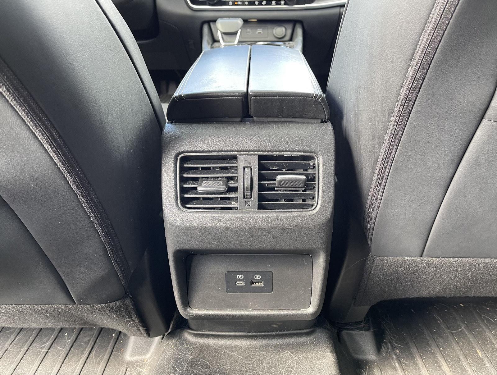 2021 Nissan Rogue SV photo 15
