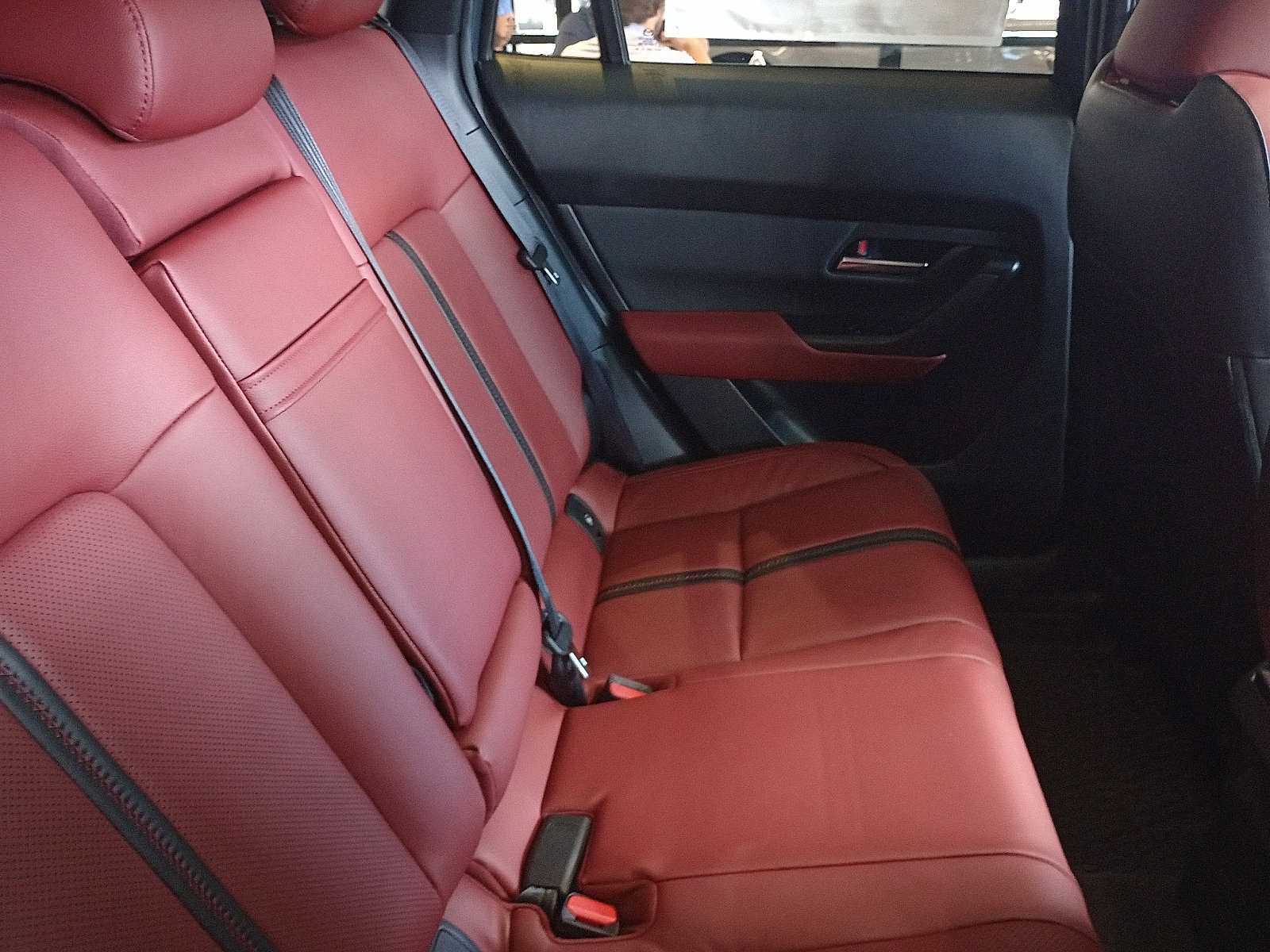 2025 Mazda CX-50 Premium Plus photo 8