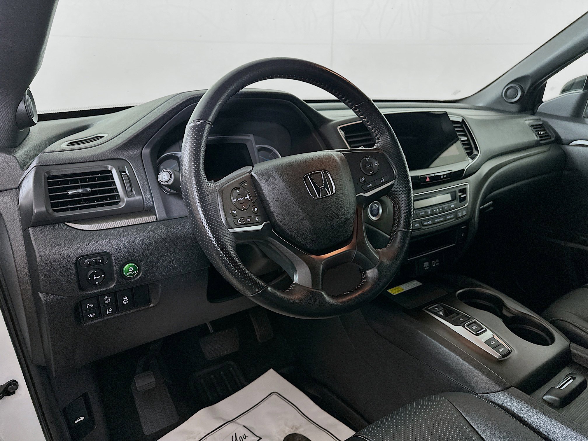 2022 Honda Pilot TrailSport photo 8