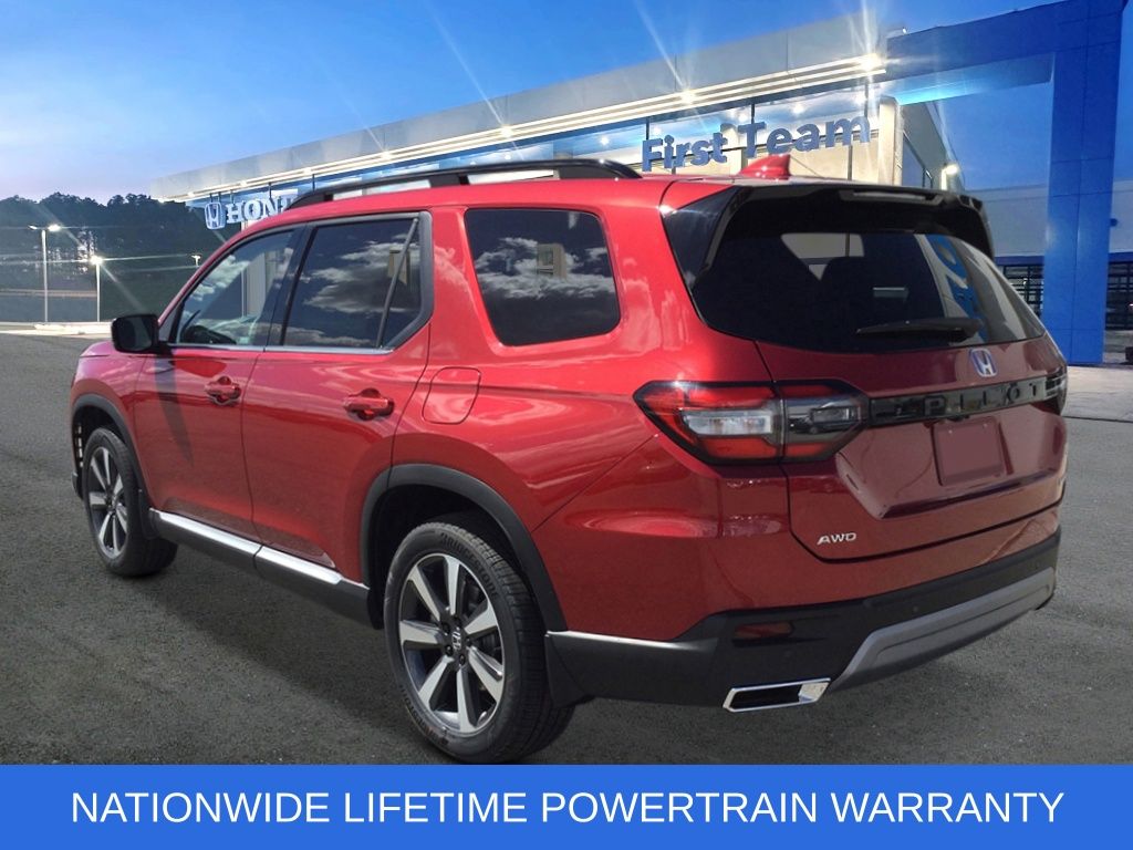 2025 Honda Pilot Touring photo 3