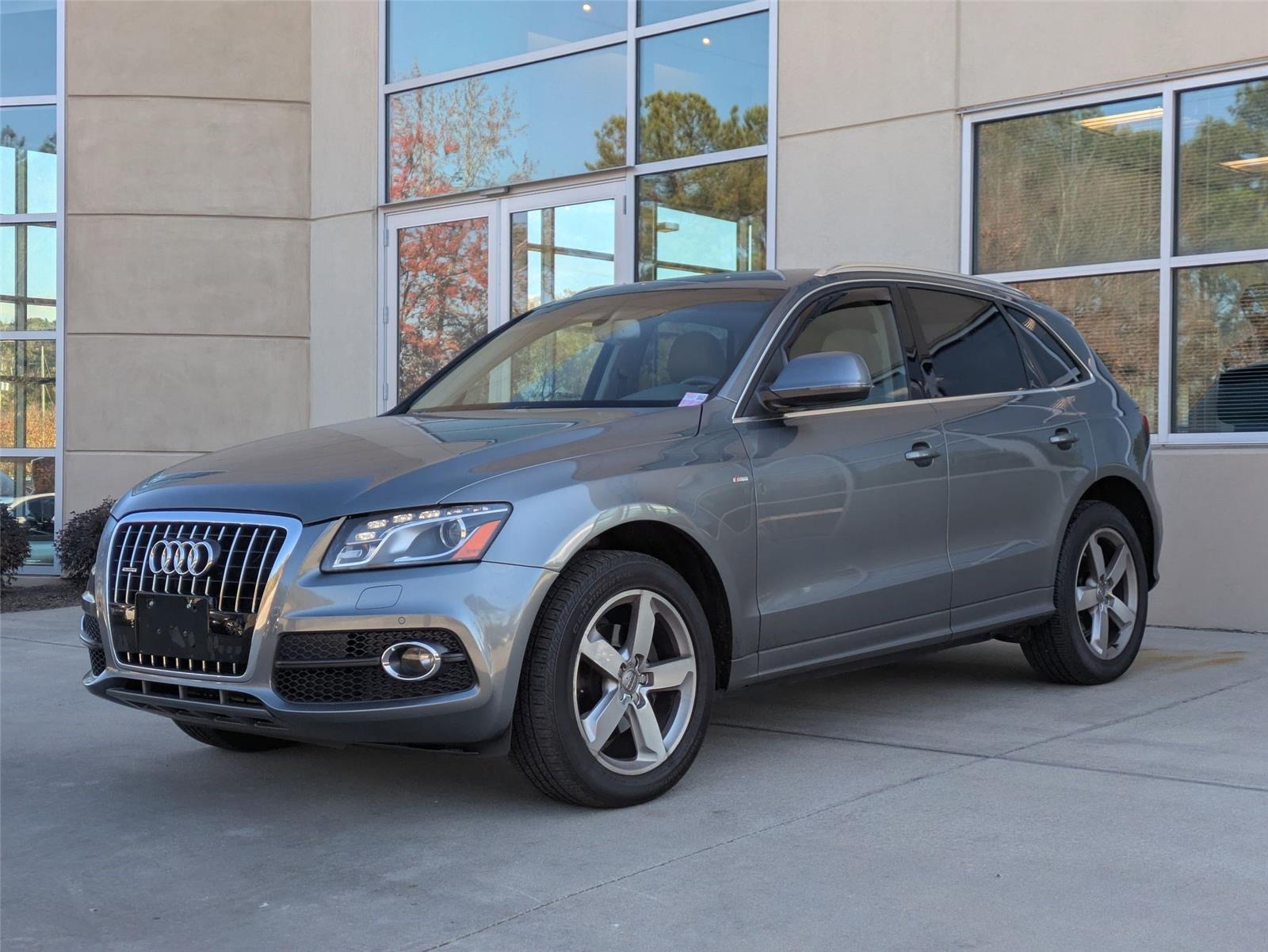 2012 Audi Q5 Premium Plus