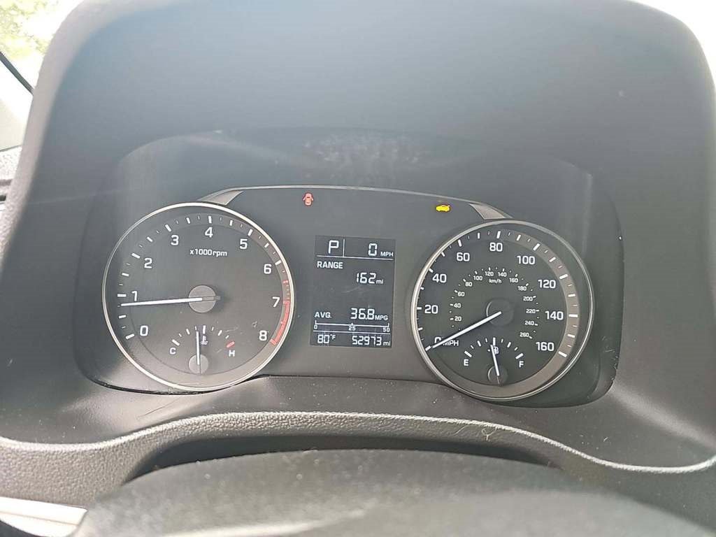 2017 Hyundai Elantra SE photo 3