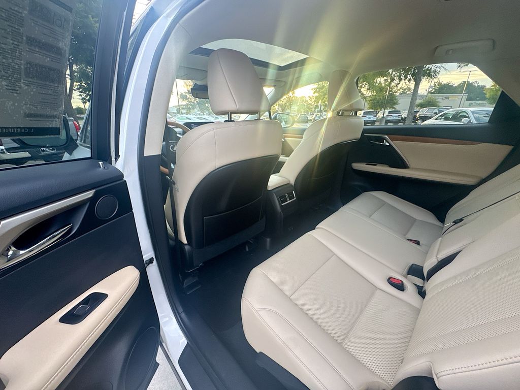 2021 Lexus RX 350 photo 34