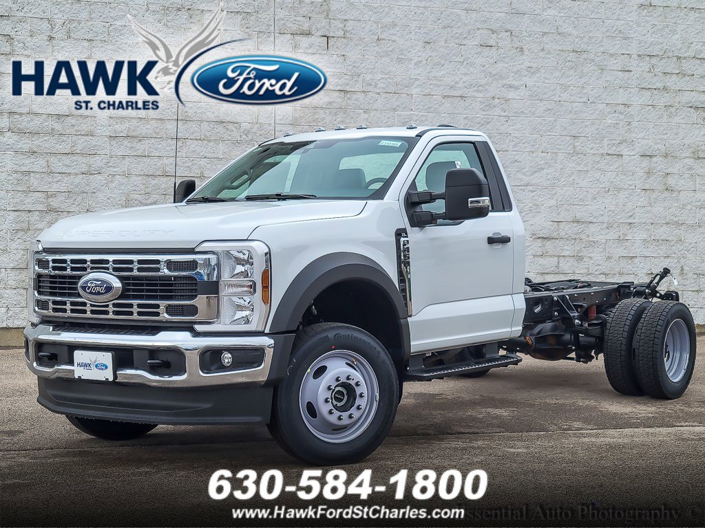2025 Ford F-450 Super Duty Chassis Cab XL's photo