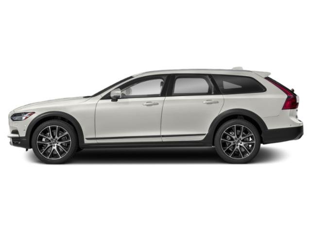 2020 Volvo V90 Cross Country T6 AWD photo 3