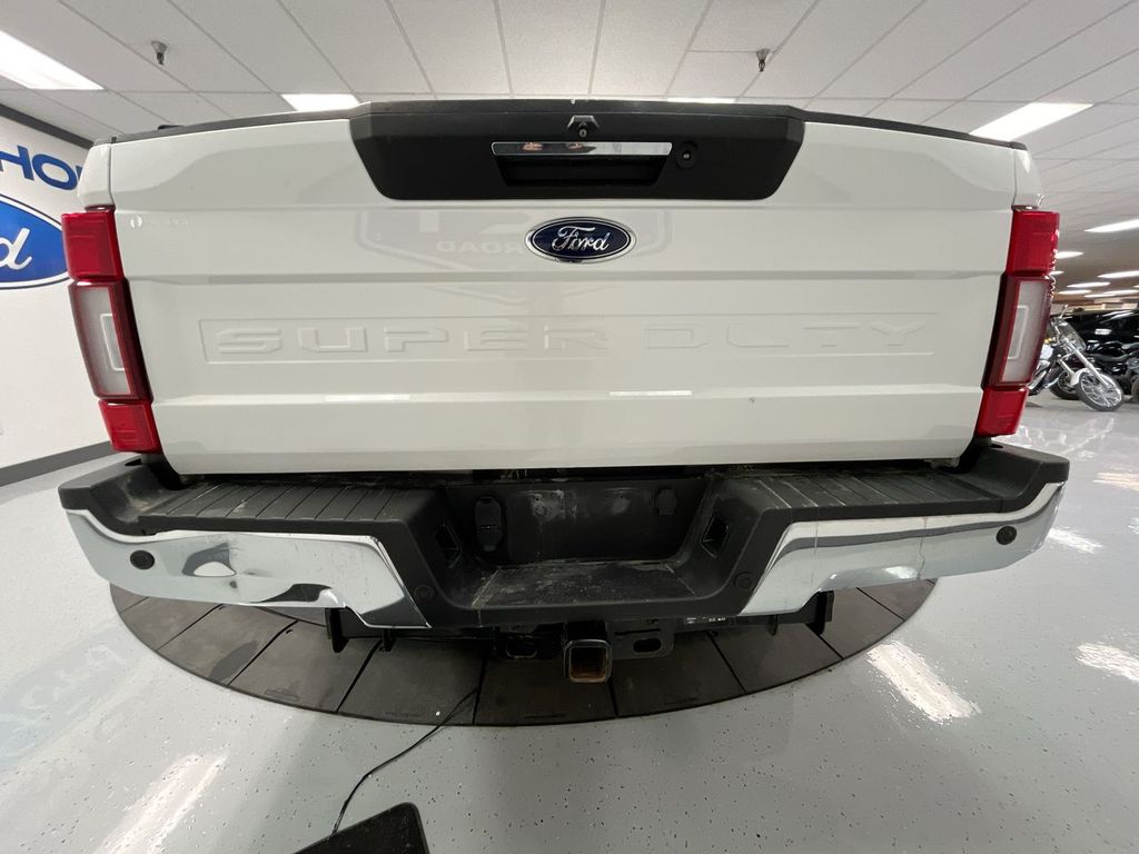 2022 Ford F-250 Lariat photo 3