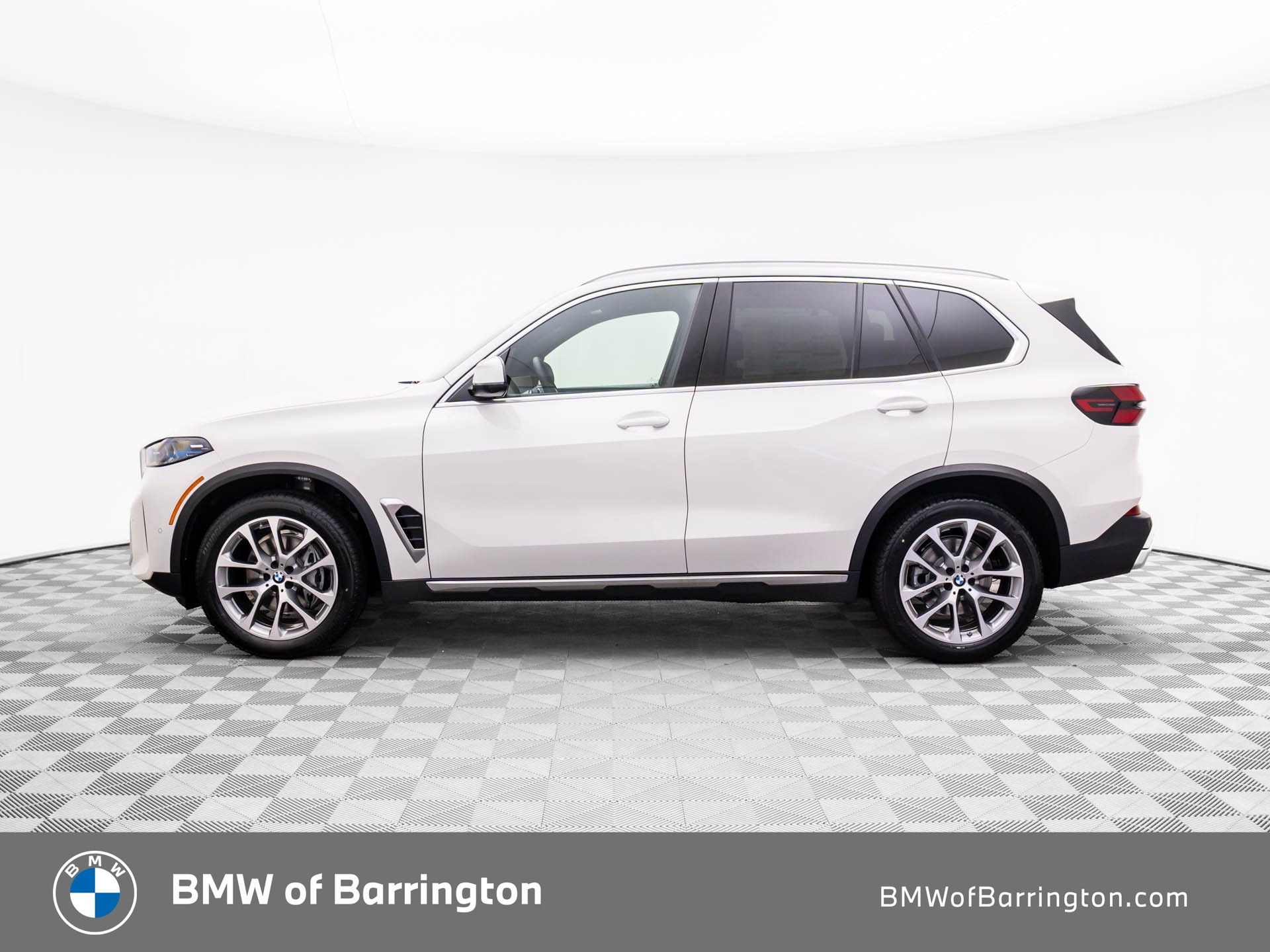 2026 Bmw X5 xDrive40i photo 2