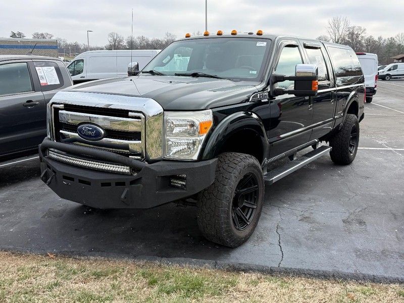 2015 Ford F-350 Super Duty Lariat's photo