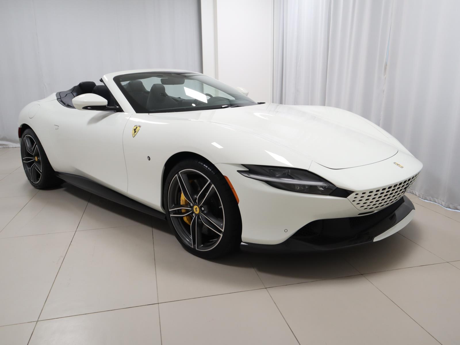 2024 Ferrari Roma Spider photo 6