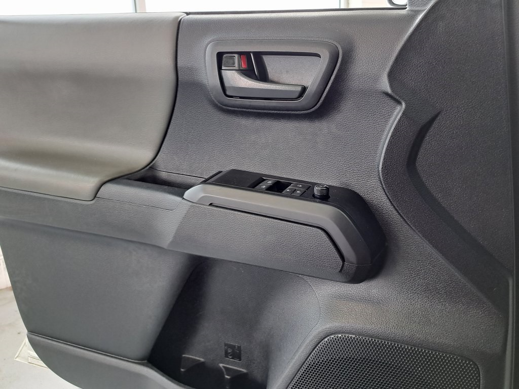2023 Toyota Tacoma SR photo 21