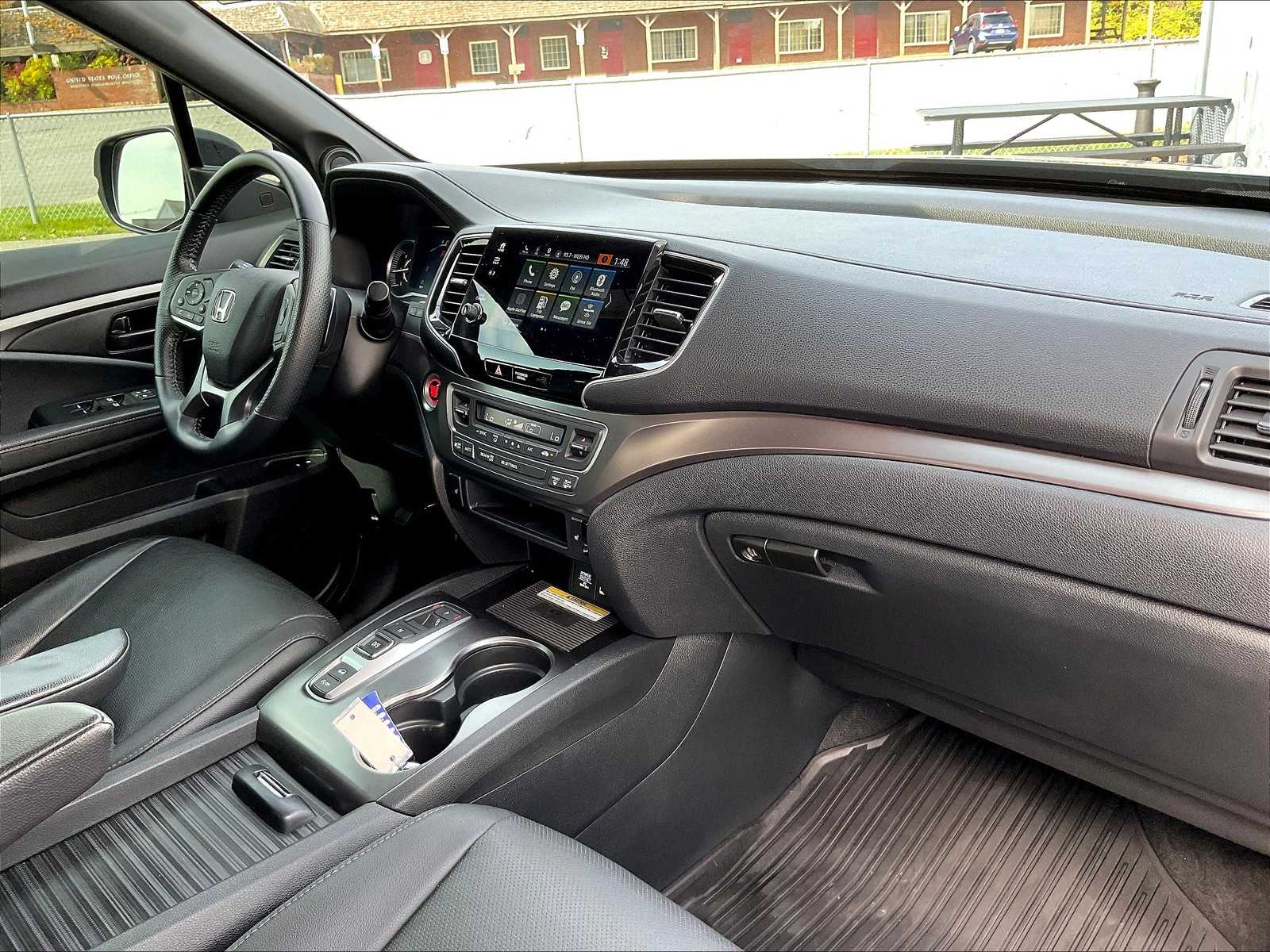 2022 Honda Passport EX-L photo 13