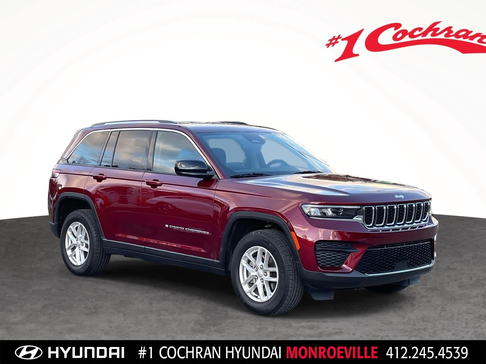 2023 Jeep Grand Cherokee Laredo's photo