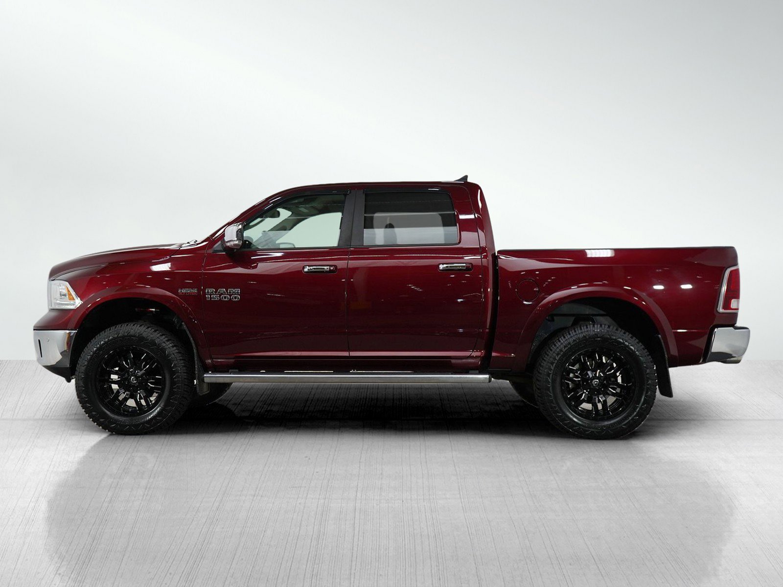 Used 2017 RAM Ram 1500 Pickup Laramie with VIN 1C6RR7NT3HS502923 for sale in Burnsville, Minnesota