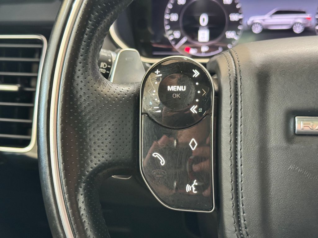2021 Land Rover Range Rover Sport HSE Silver Edition photo 18
