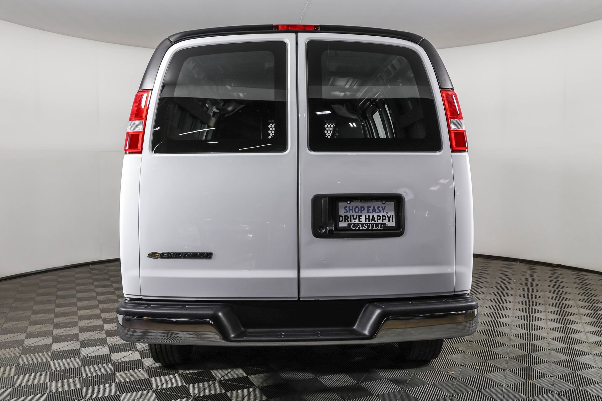 2023 Chevrolet Express Cargo Van 2500 photo 2