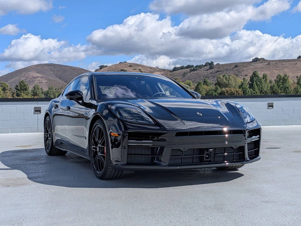 2026 Porsche Panamera Turbo E-Hybrid photo 6