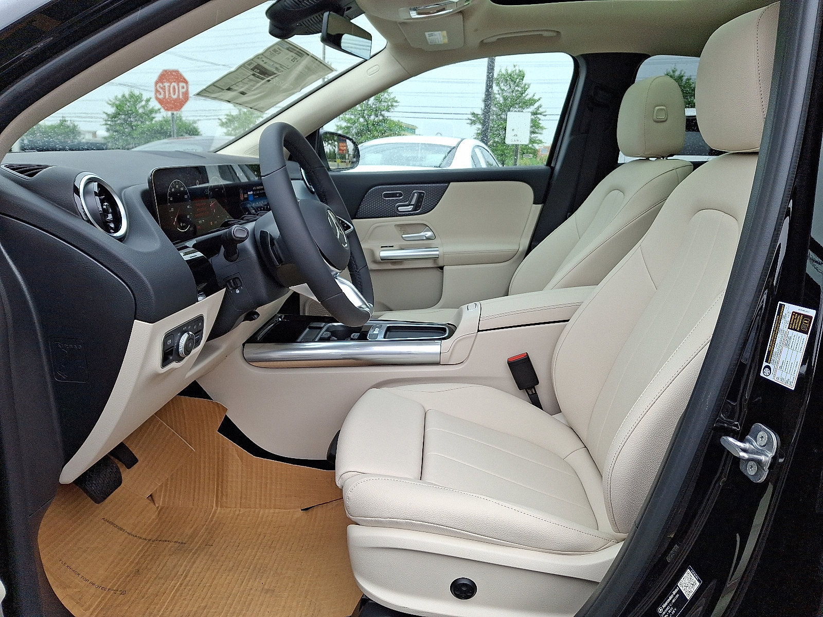 2026 Mercedes Benz GLA 250 4MATIC photo 7