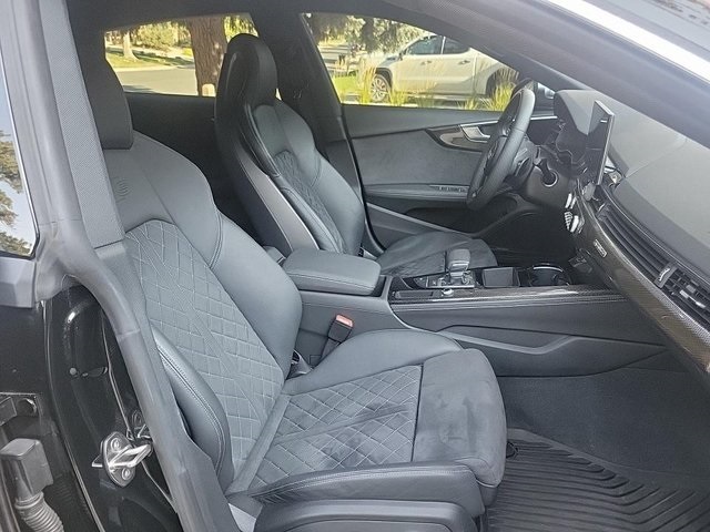 2022 Audi S5 Premium Plus photo 11