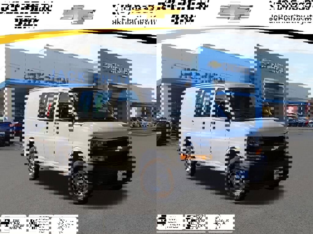 2021 Chevrolet Express Cargo Work Van's photo